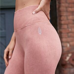 Free People high rise 7/8 Good Karma seamless leggings - desert dune XS S